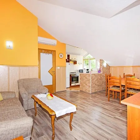 Vesna マカルスカ