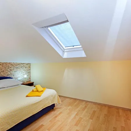 Vesna マカルスカ