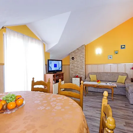 アパート Vesna *